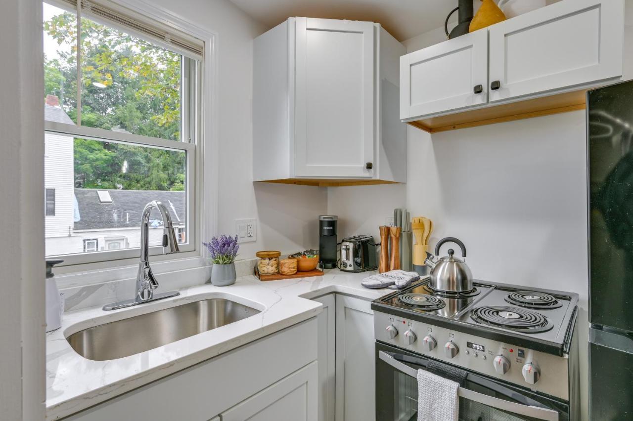 Charming Danvers Studio 5 Mi To Salem! Exterior photo
